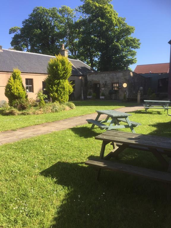 Bed and Breakfast The Retreat Castle Bonnyrigg Екстер'єр фото